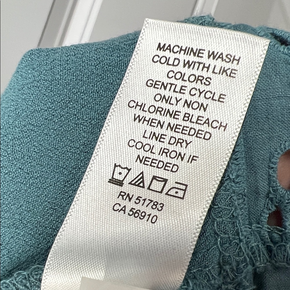 Maurices Teal Crochet Trim V-Neck Tank Top - 3X - Picture 7 of 9